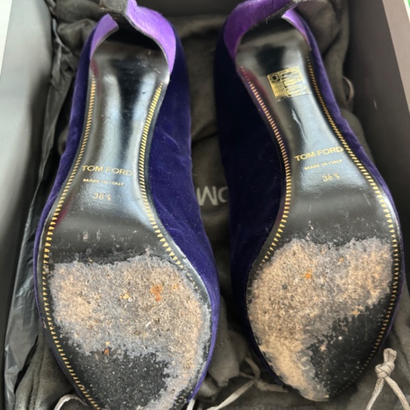 Tom Ford Purple Velvet Heels - Picture 9 of 11